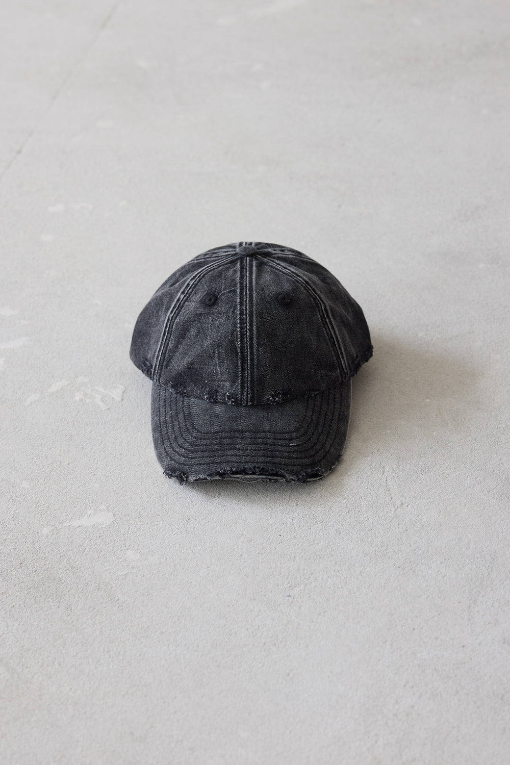 Baseball Cap in Washed Black - Verlin