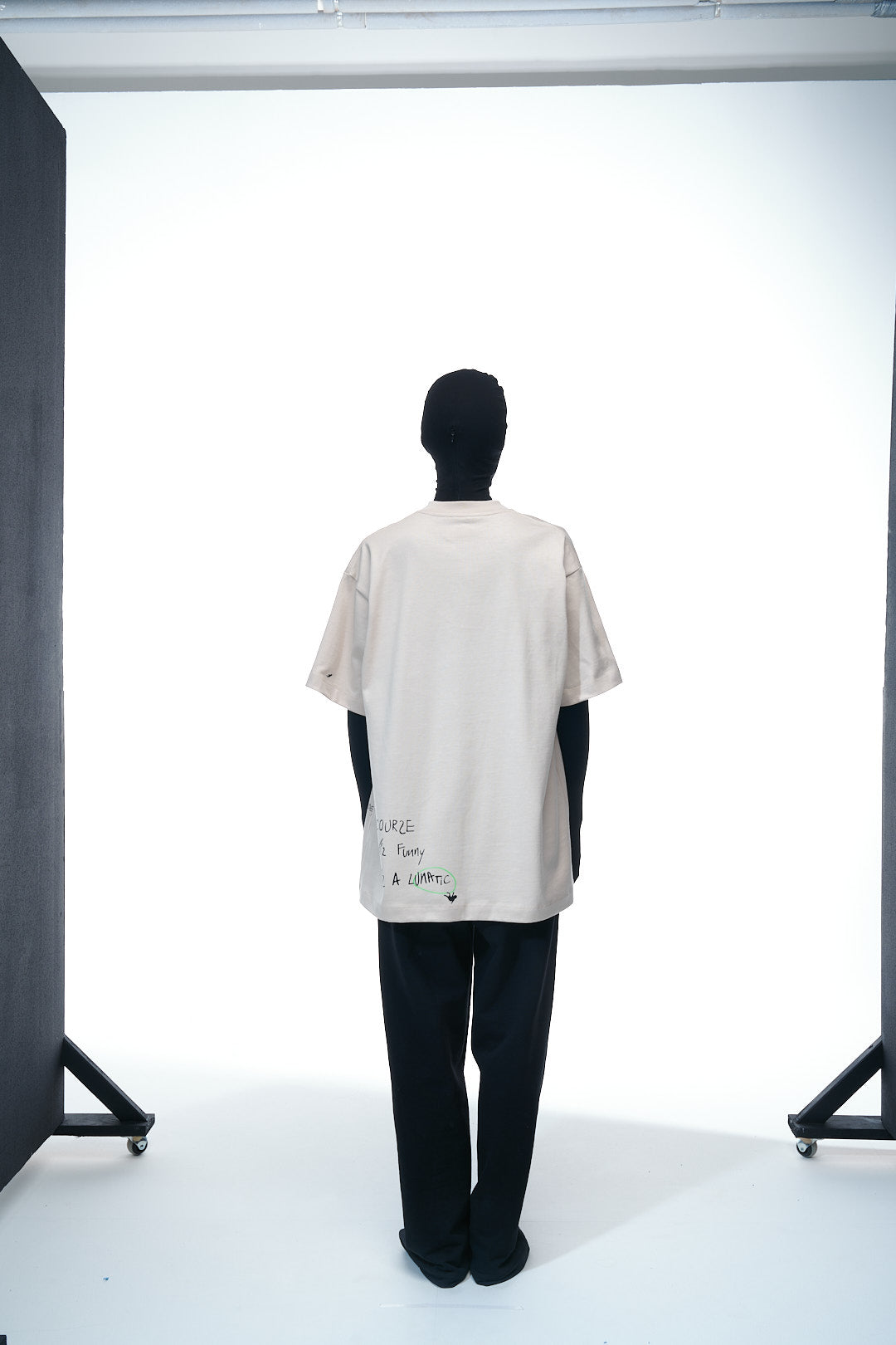 T-Shirt "Laughing Inside"