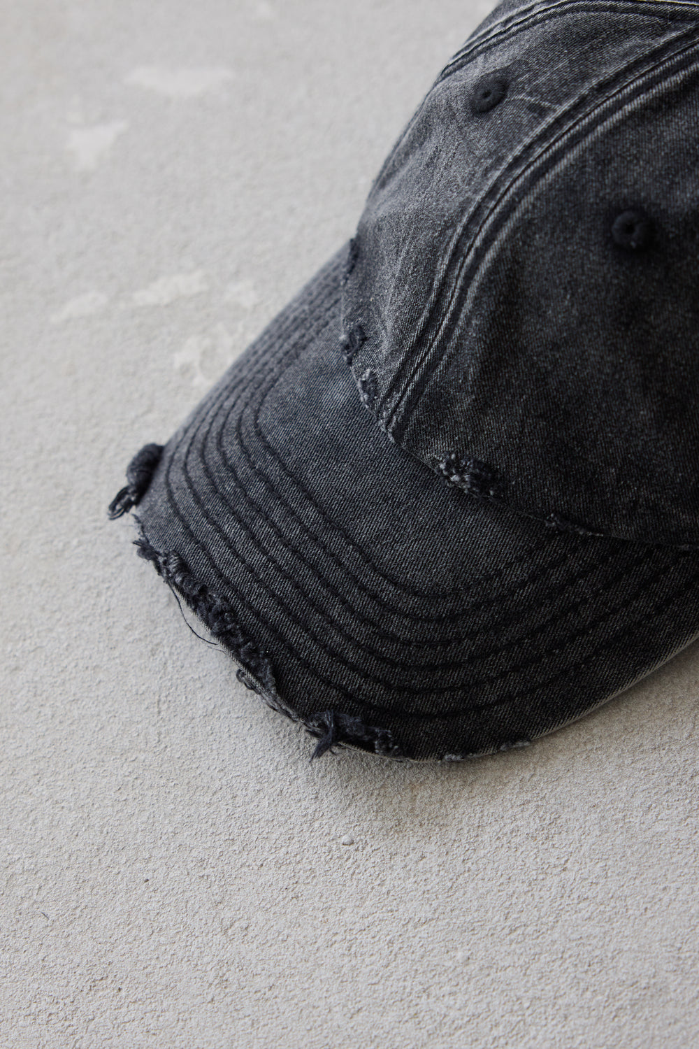 Baseball Cap in Faded Gray - Verlin
