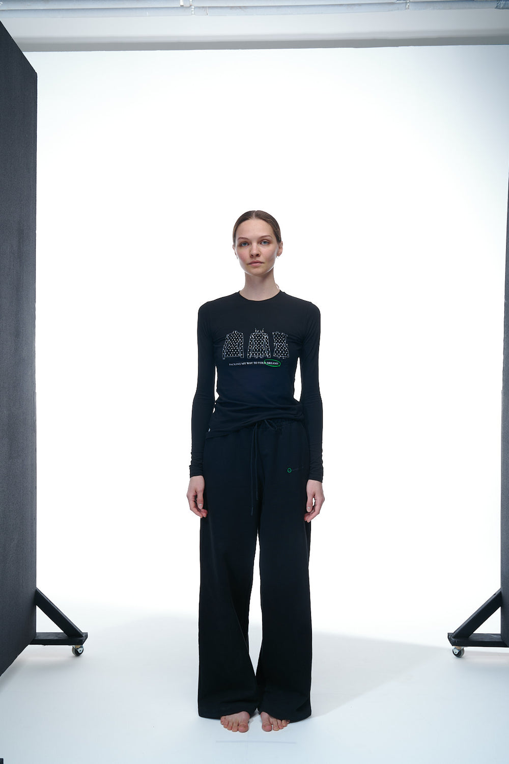 Longsleeve Packed Dreams in Ash Black - Verlin
