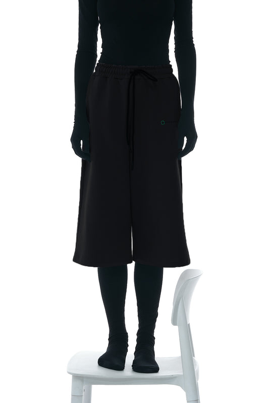 Shorts "Oversized Silhouette" in Ash Black