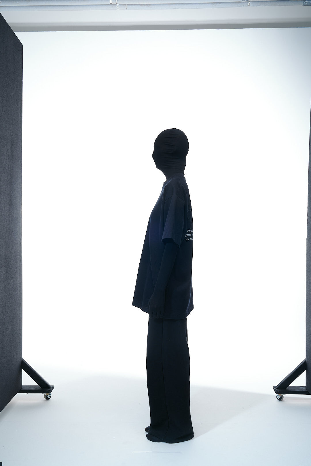 T-Shirt "Unkown Cure"