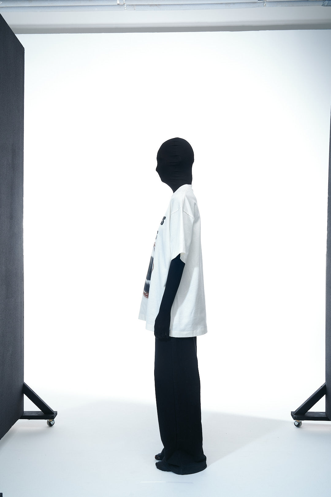 T-Shirt "Dangerous Elements"