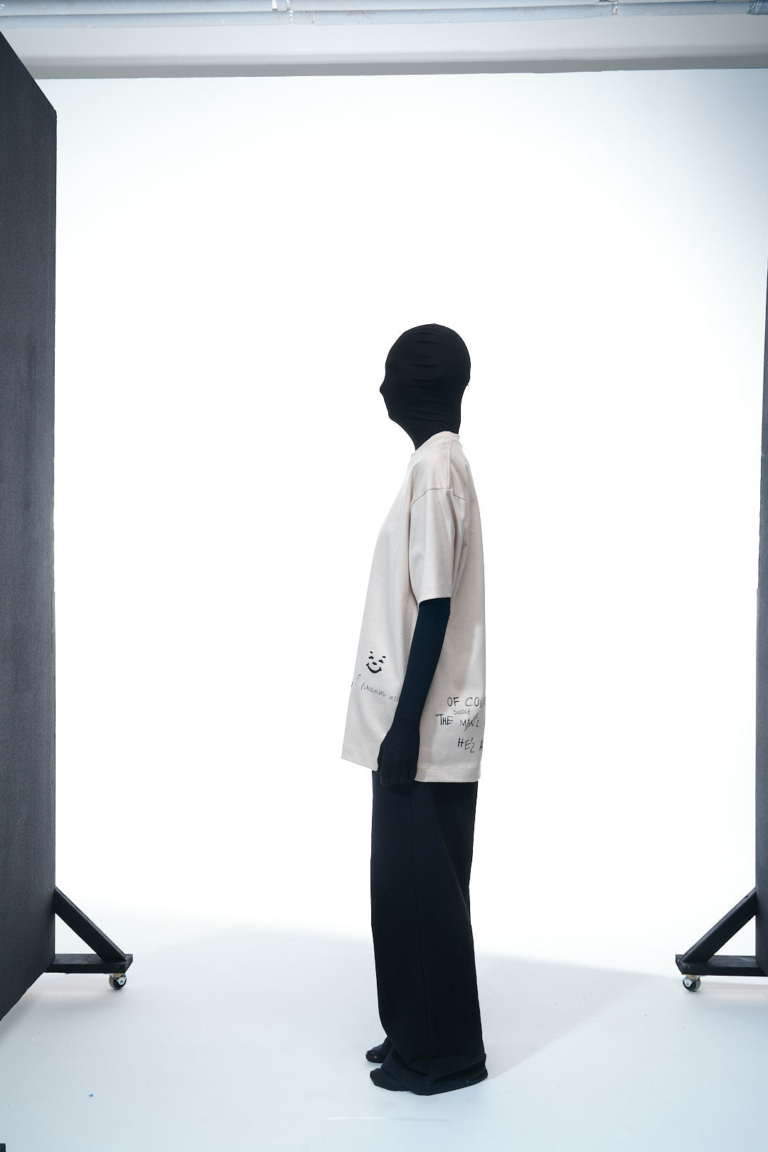 T-Shirt "Laughing Inside"